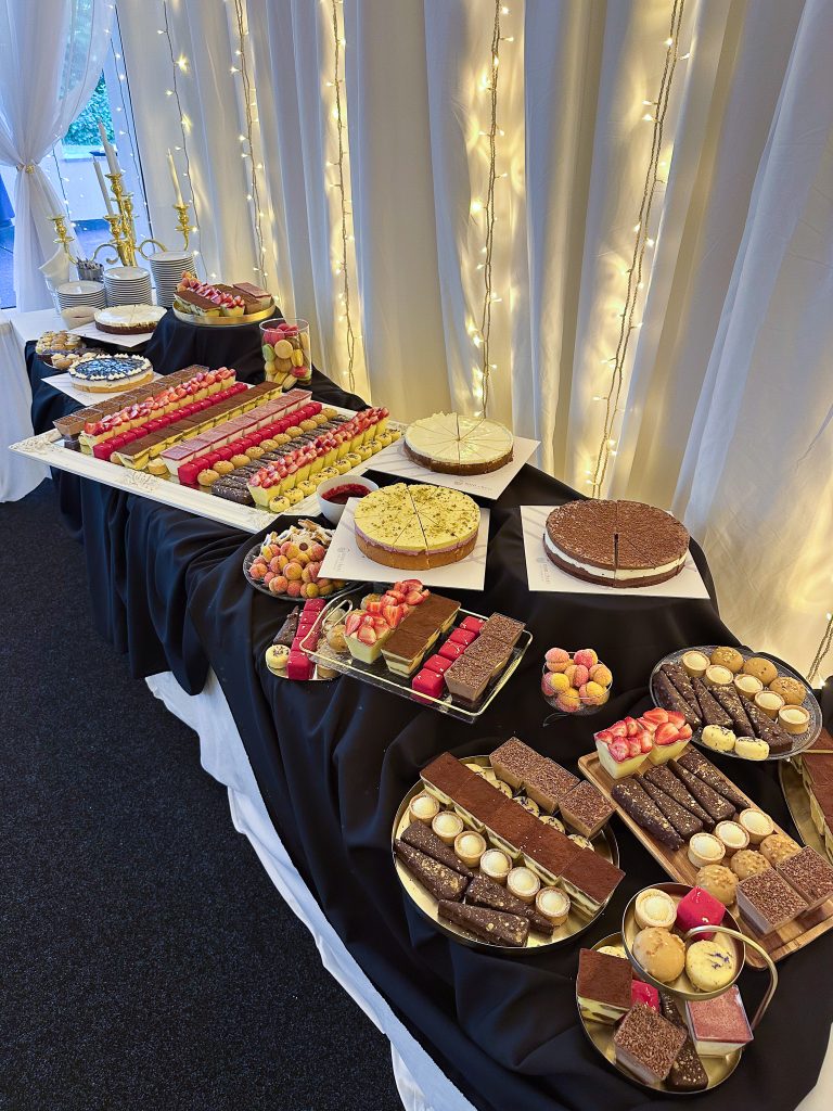 Mon Cheri Slatki stol